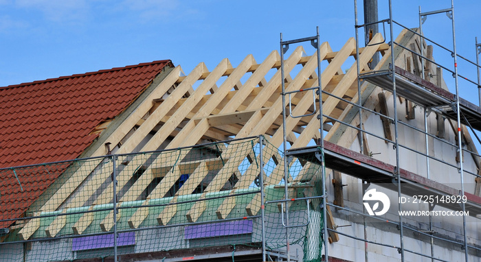 Zimmererarbeiten an einem neuen Haus