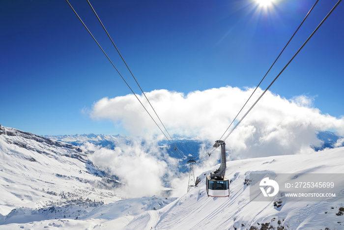 Luftseilbahn Skigebiet Flims