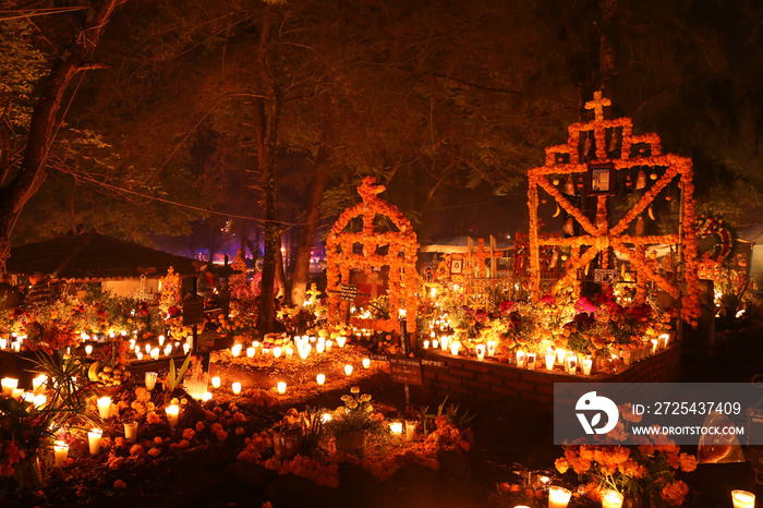 Noche de Muertos en Janitzio, Pátzcuaro Michoacán.