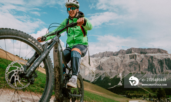 Wycieczka rowerem elektrycznym w Dolomitach