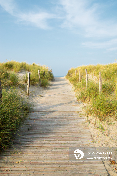 Weg zum Strand in Heiligenhafen, Ostsee, Deutschland