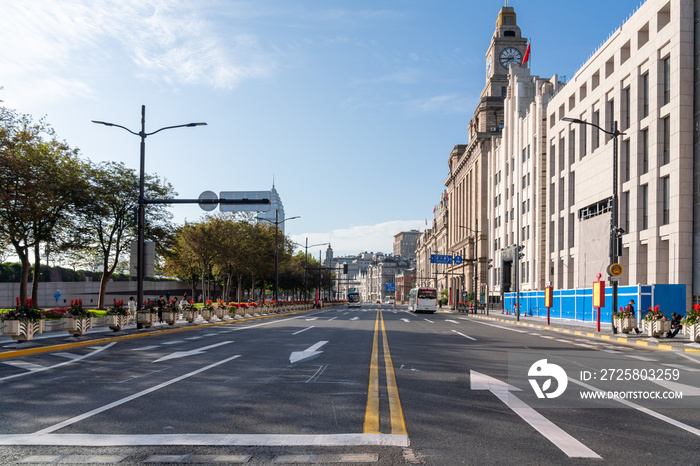 street in the city of shanghai 