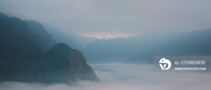 山清水秀