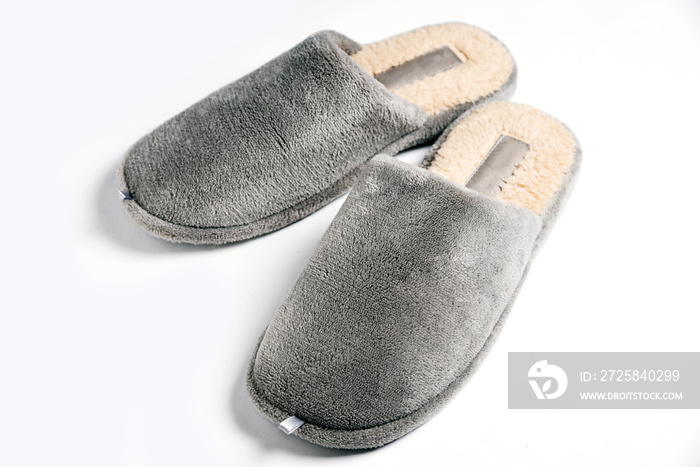 Gray man comfortable slipper