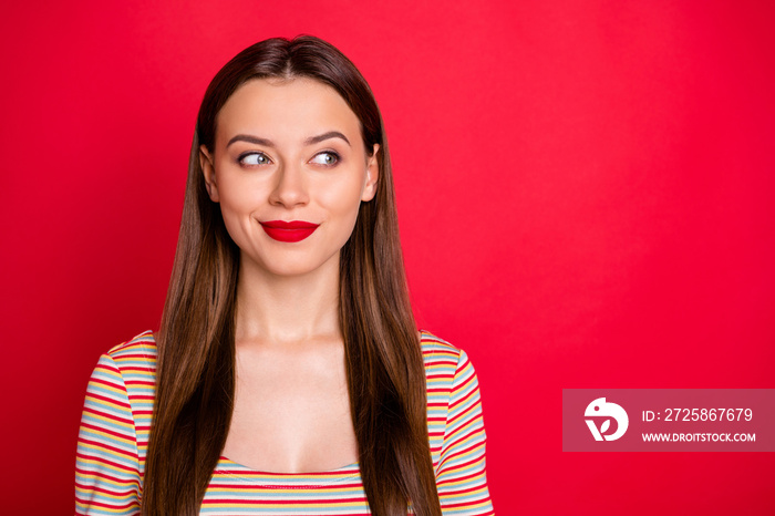 Closeup photo of pretty lady wondered look empty space wear casual outfit isolated burgundy backgrou