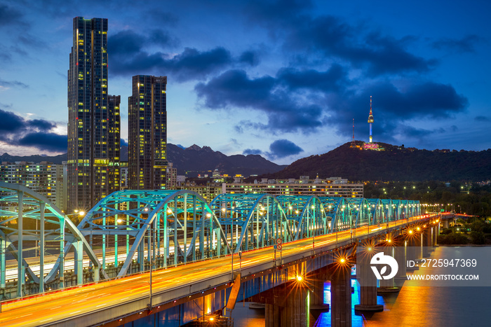 韩国汉江边首尔夜景