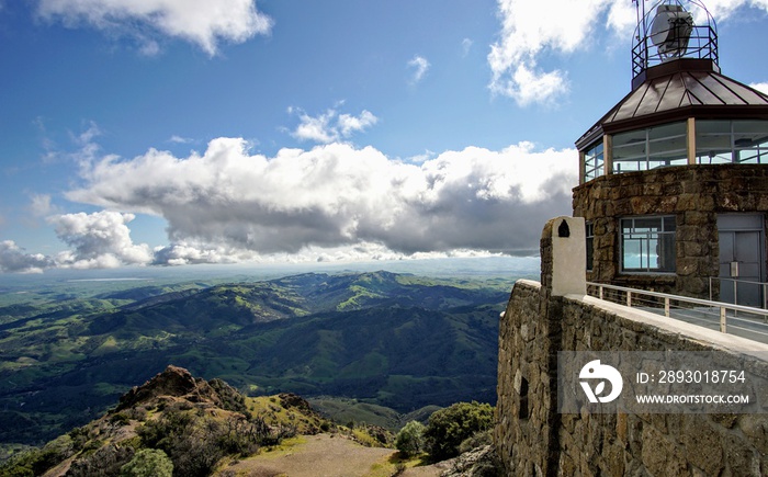 the summit of mount diablo on a cloudy day