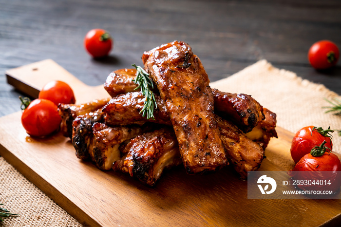 grilled barbecue ribs pork