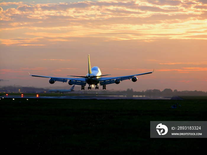 747年着陆