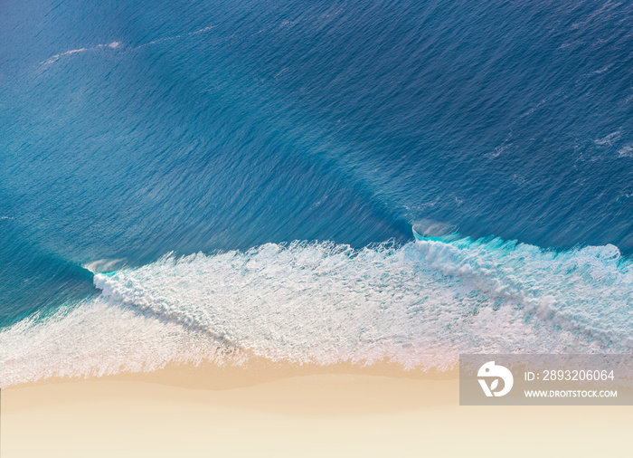 海滩与海浪