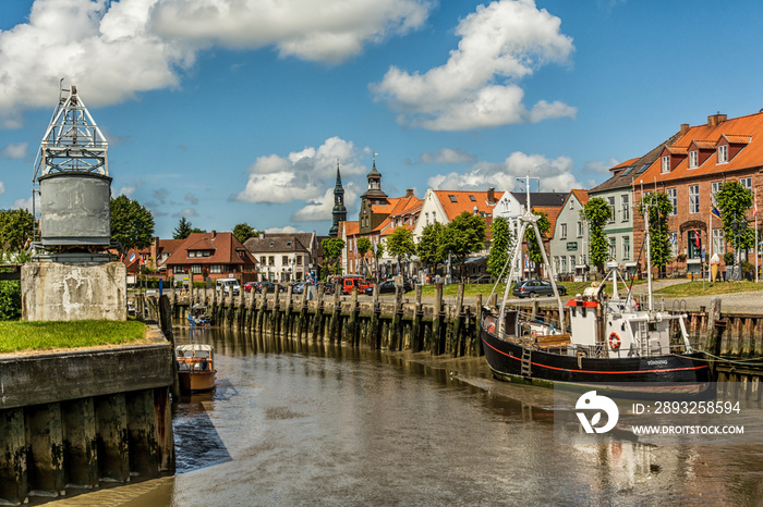 Der historische Hafen von Tönning