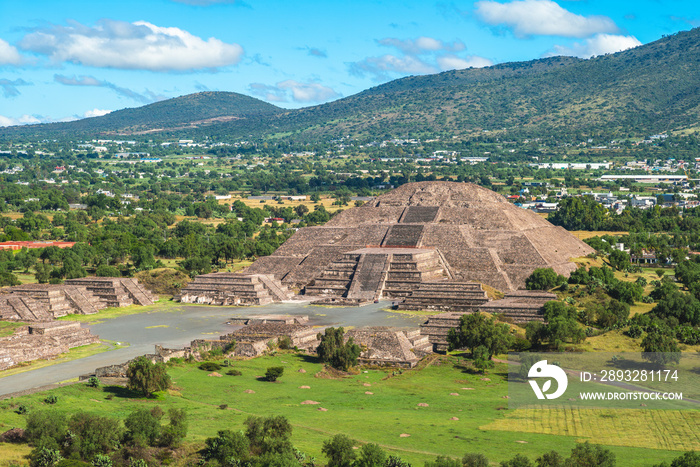 墨西哥特奥蒂瓦坎的月亮金字塔