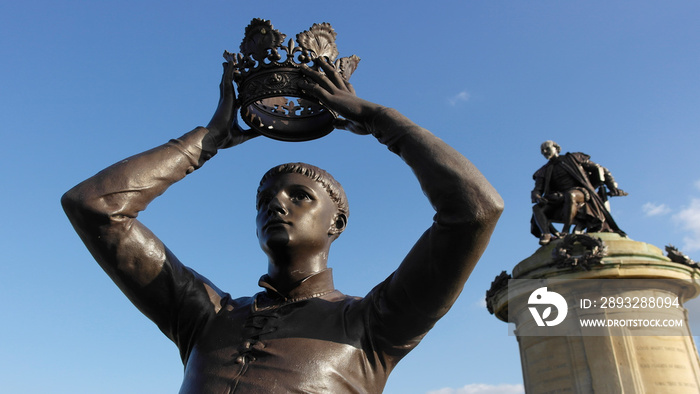 Henry V of England Statue