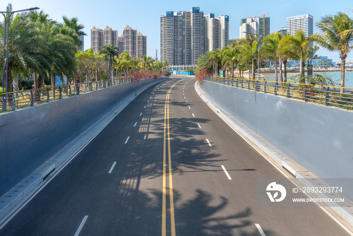 The road in Zhanjiang downtown