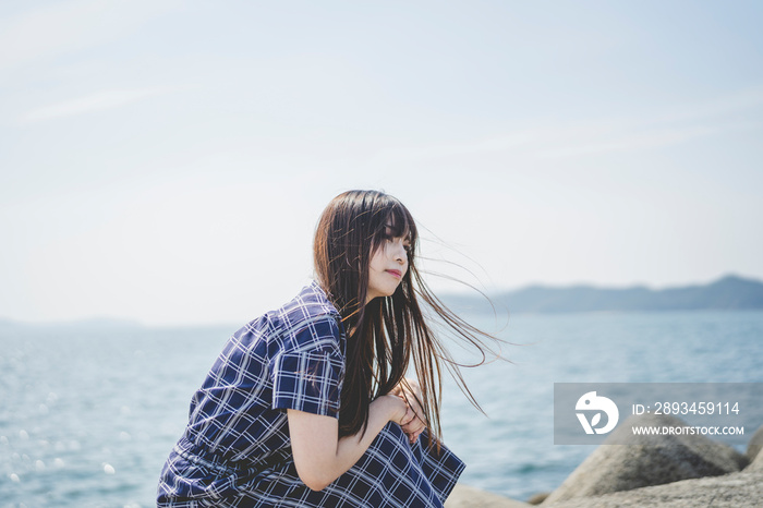 海の女性