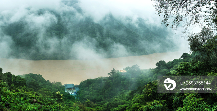 广东省清远市北江飞来峡飞来寺景观