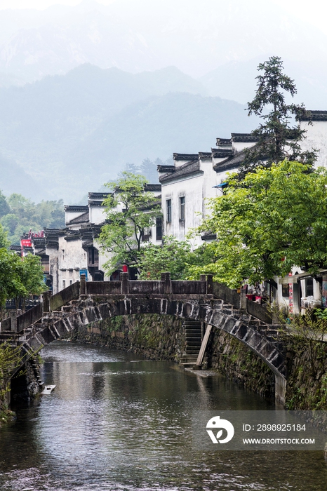 绩溪县龙川村