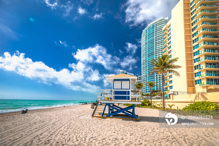 Turquoise sand ocean beach and waterfront in Hollywood, Florida view