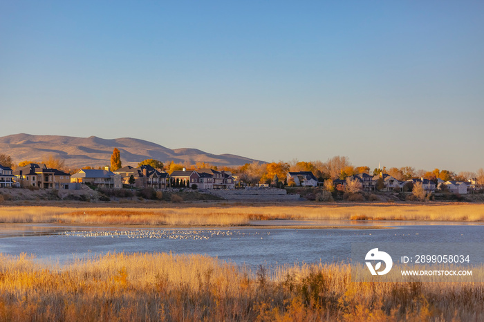 Saratoga Springs lakeside homes with views of Timp