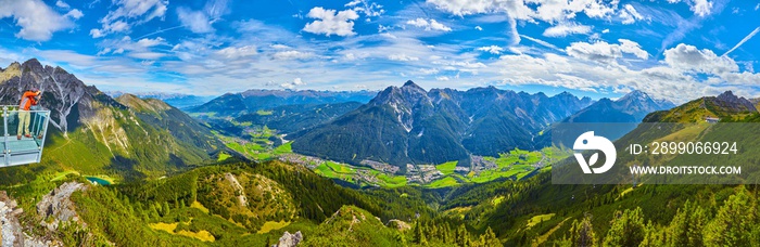 Mountain panorama from a platform on the  Schlick Mountains with Kalkkogel on the Kreuzjoch near Fulpmes