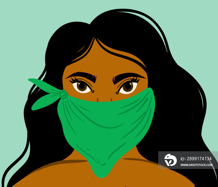 Mujer latina con pañuelo verde feminista