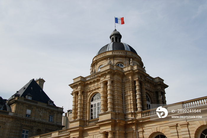 Sénat, palais du Luxembourg à Paris