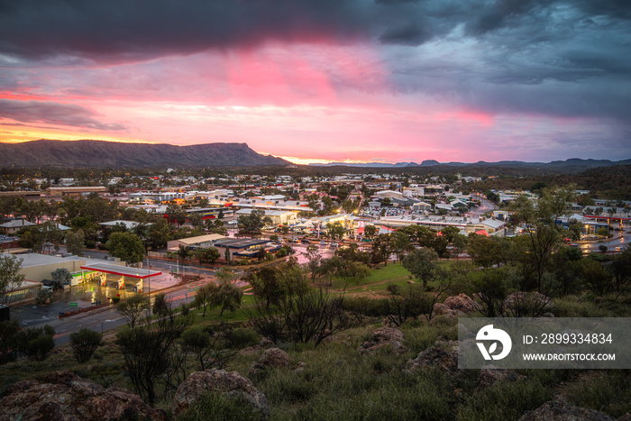 Early spring rain in Alice Springs