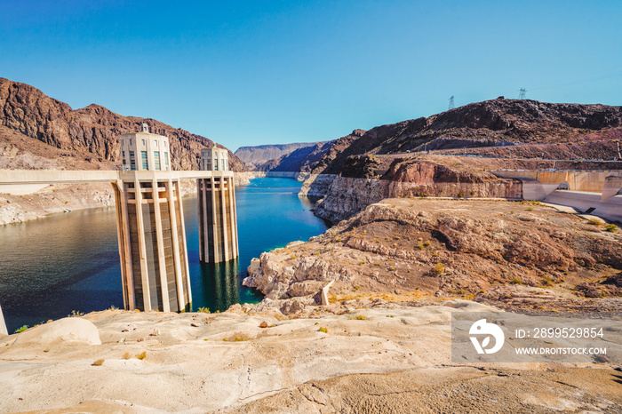 Hoover Dam, the largest water reservoir in the US is now barely a third full. Drought is dropping water level to a histotically low level