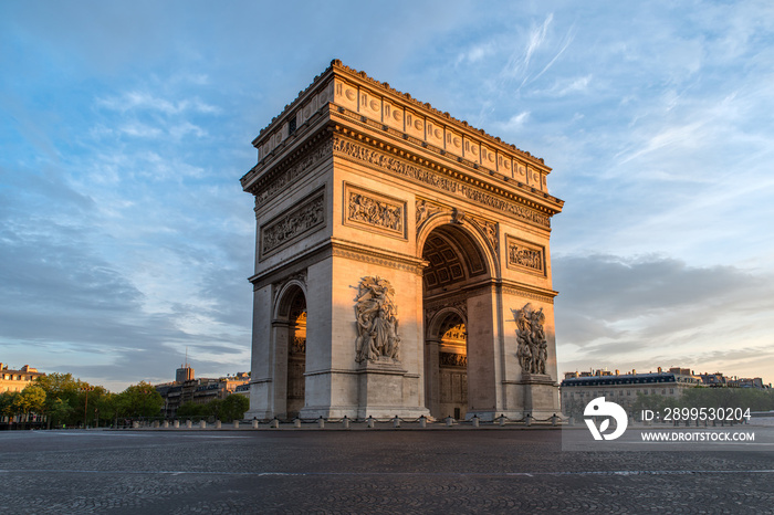 Arc de Triomphe Paris city at sunset - Arch of Triumph