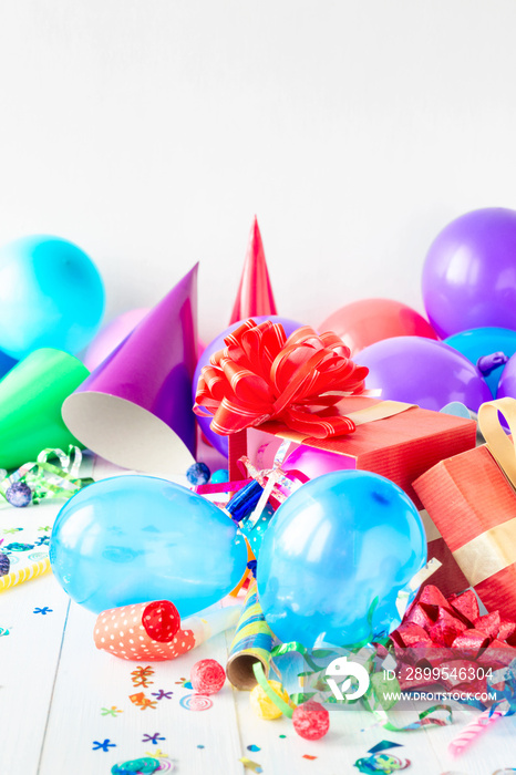Birthday party background decoration balloon confetti serpentine birthday hat gift boxes