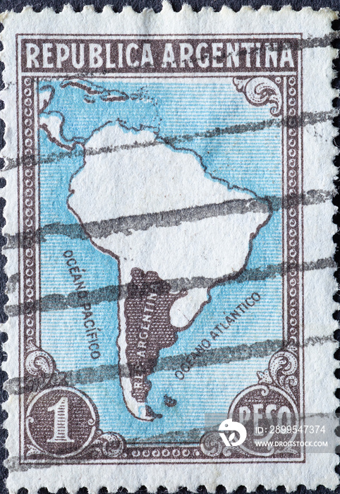 Argentina - circa 1936: A post stamp from the Argentina showing a South America Map with borderlines von Argentina