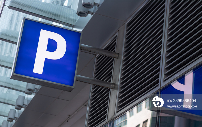 parking sign on the street