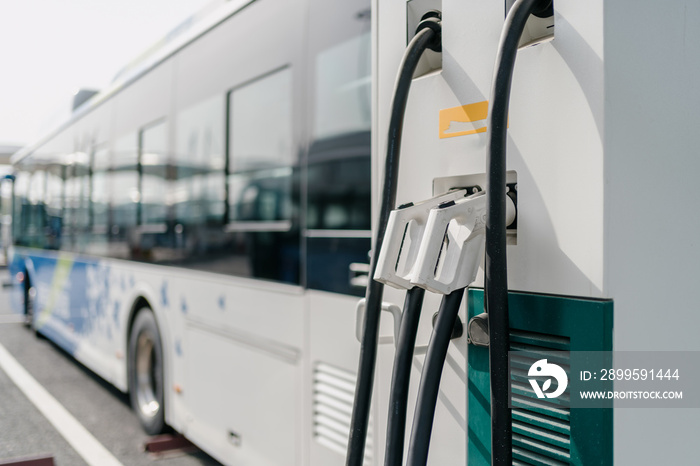 bus charging in station