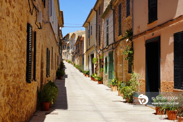 Street in the old town of Alcúdia, Mallorca in Spain