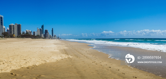 Beach of Surfers Paradise, Gold Coast