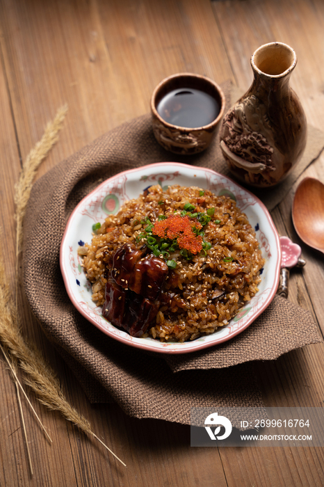 日式鳗鱼炒饭