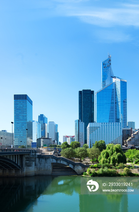 Paris business district