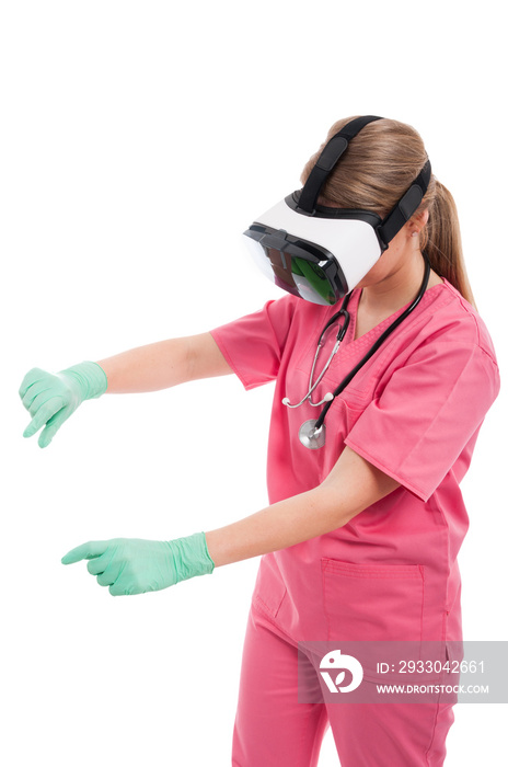 Medical nurse lady working with vr goggles