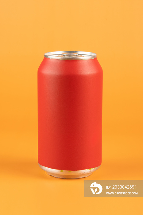 red aluminum can