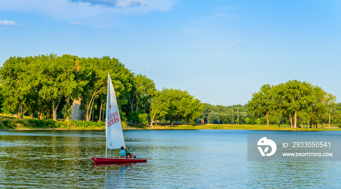 Grey Lake, Des Moines