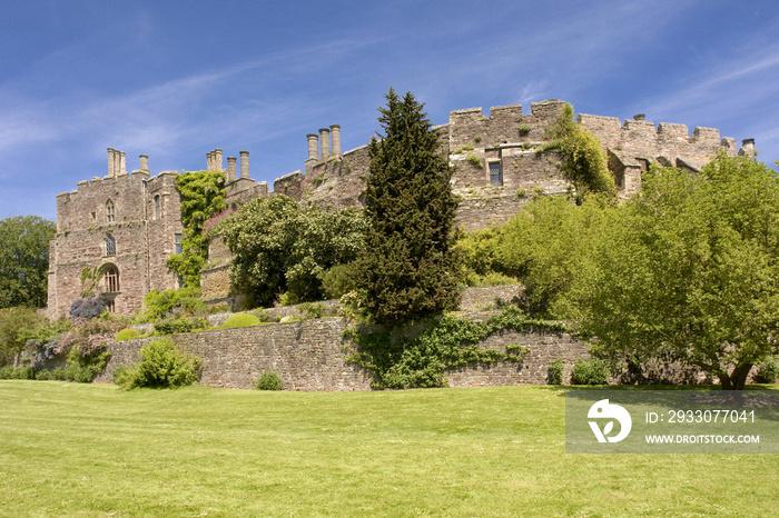 berkeley castle gloucestershire