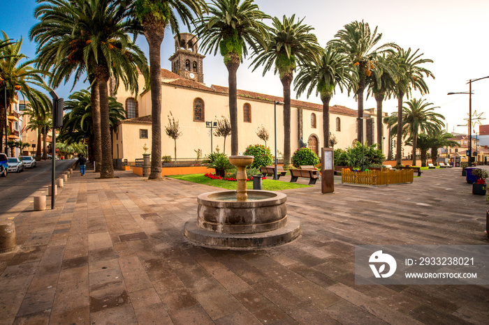 Square with fountain near the church in La Laguna