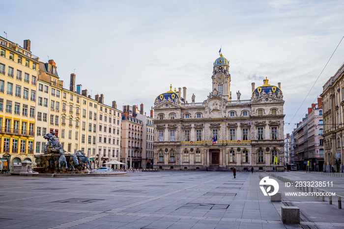 Place des Terreaux et Hôtel de Ville de Lyon