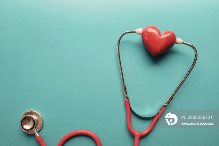 带听诊器的红心，心脏健康，健康保险理念，世界心脏日，世界健康d