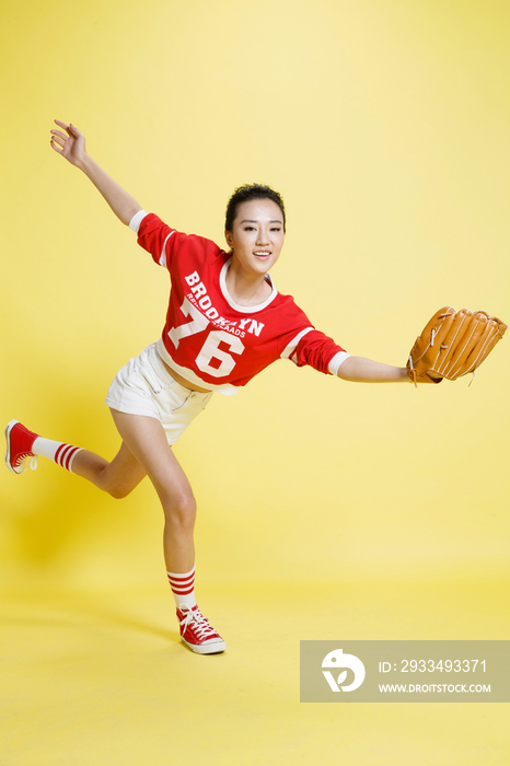 青年女人棒球运动
