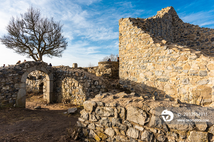 Ruine der Löwenburg im Siebengebirge