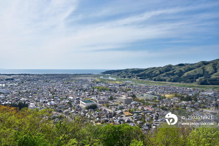 新潟　村上城址から見た村上市内の眺め