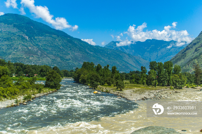 Beas river flowing in Manali