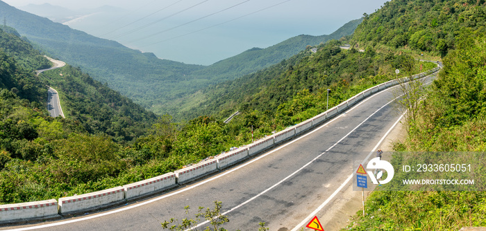 Famous Vietnamese Hai Van Pass