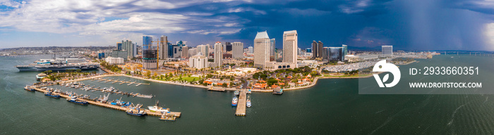 Amazing panoramic view of the San Diego downtown by the harbour with many skyscrapers